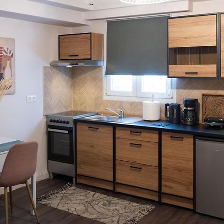 Niki Athens Suites - Urban Apartment In Athens Center المظهر الخارجي الصورة