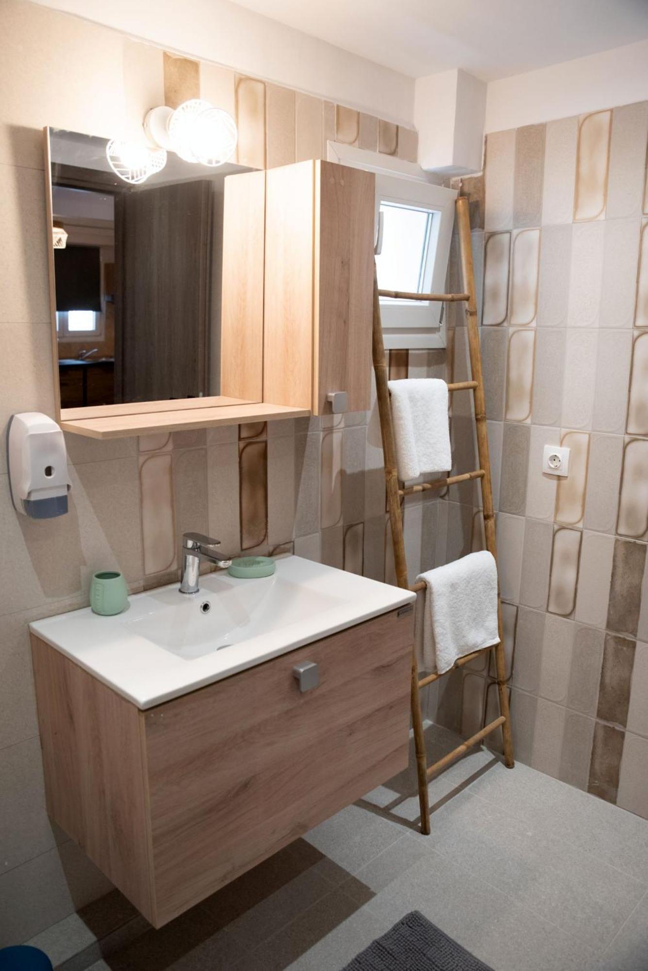 Niki Athens Suites - Urban Apartment In Athens Center المظهر الخارجي الصورة